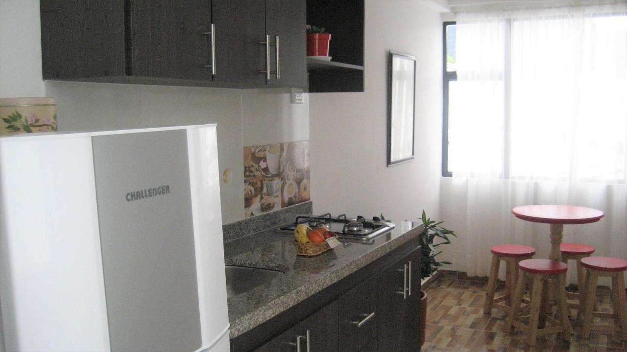 Kalos Meraki Apartasuites ボゴタ エクステリア 写真