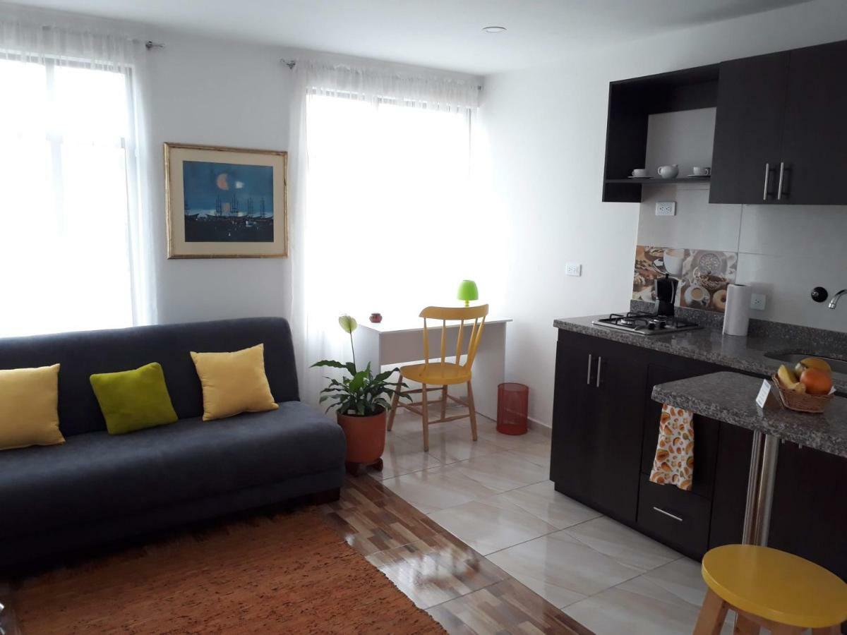Kalos Meraki Apartasuites ボゴタ エクステリア 写真